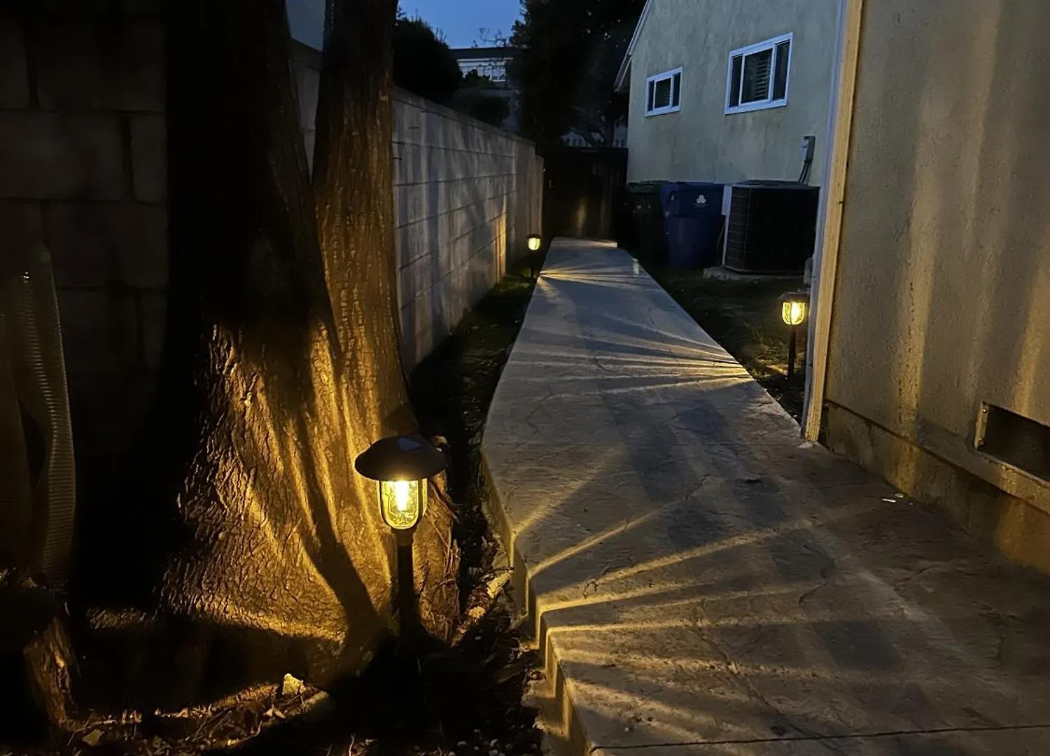 Bungalow #1 And Bungalow #2 One Price-West La Location Los Angeles United States